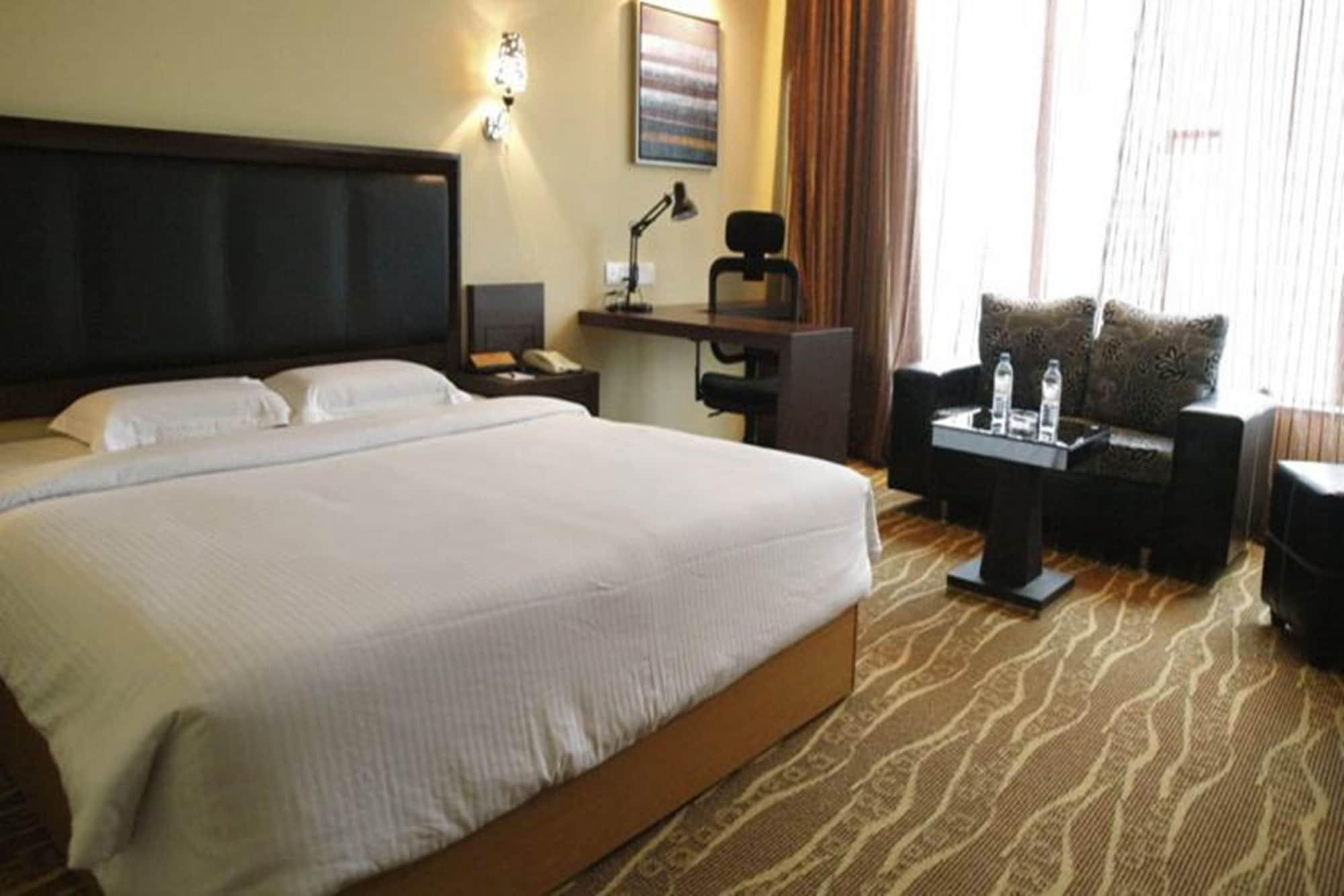New York Hotel Johor Bahru Exterior photo