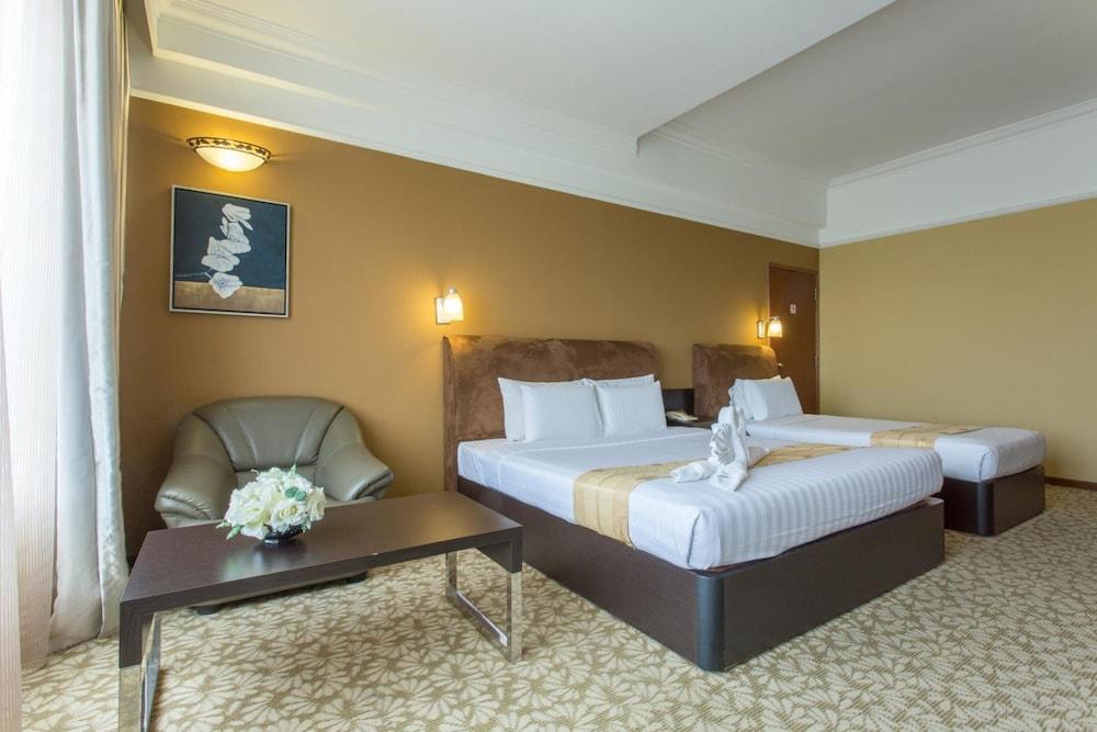 New York Hotel Johor Bahru Exterior photo