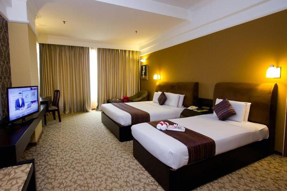 New York Hotel Johor Bahru Exterior photo