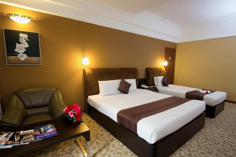 New York Hotel Johor Bahru Exterior photo