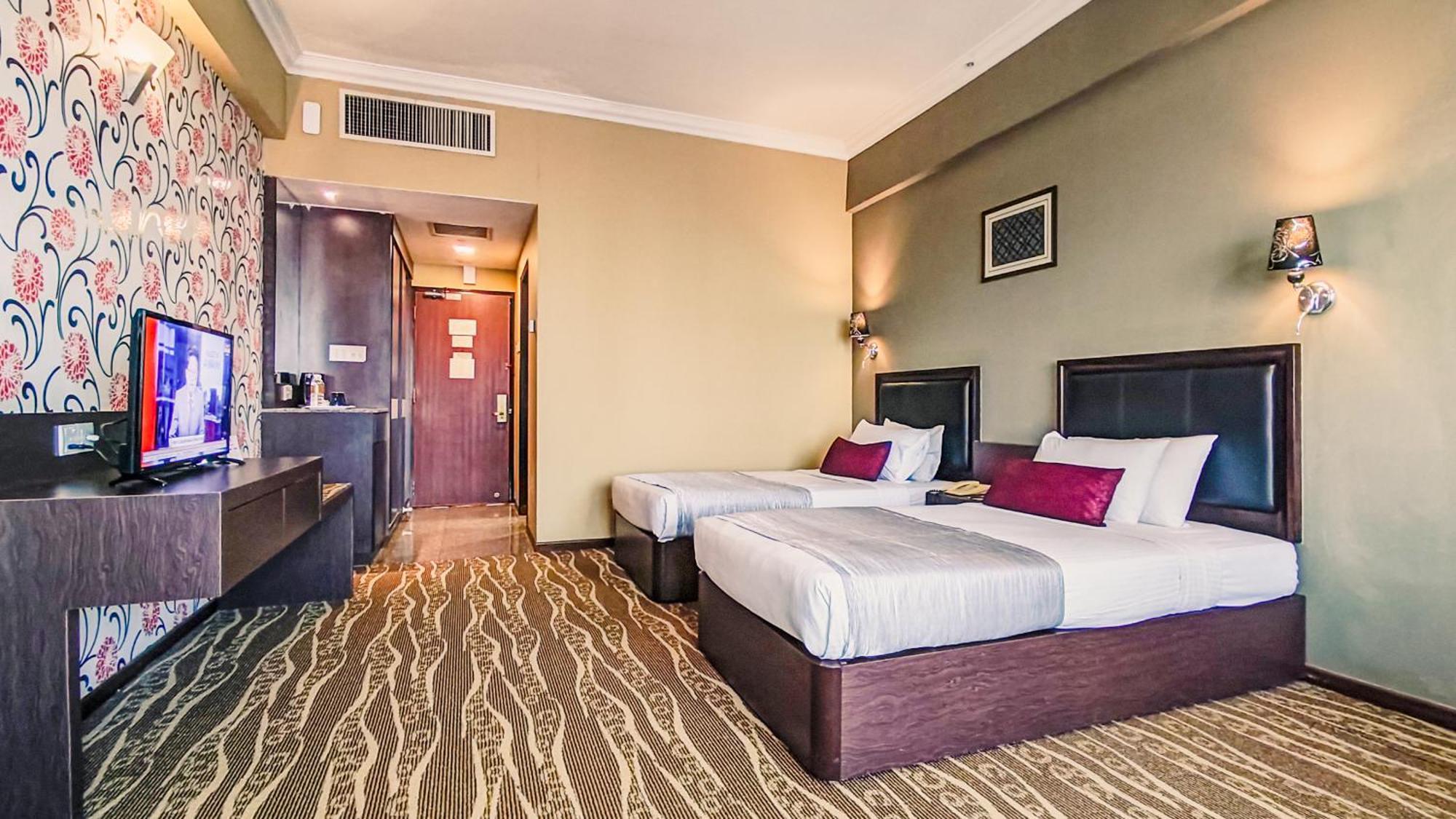 New York Hotel Johor Bahru Exterior photo