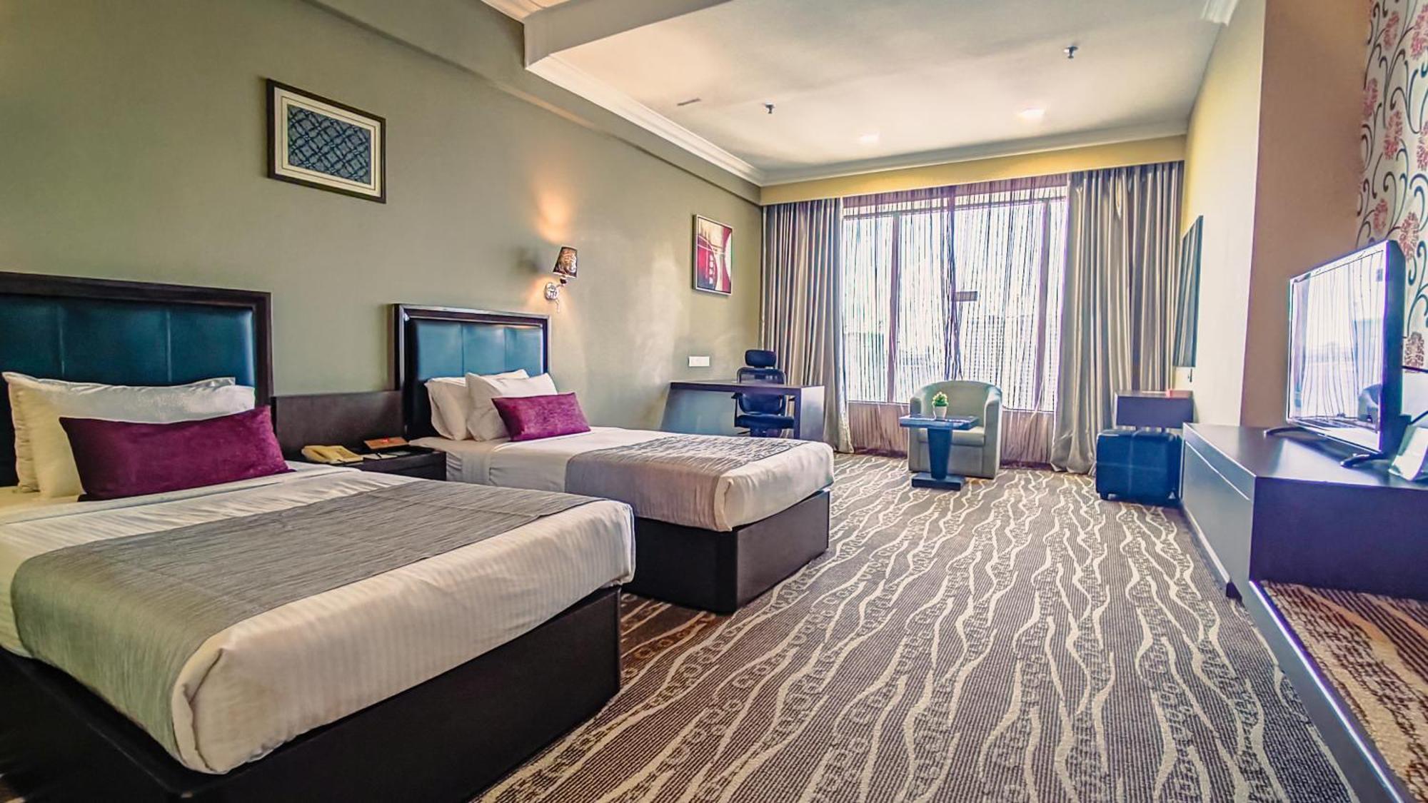 New York Hotel Johor Bahru Exterior photo