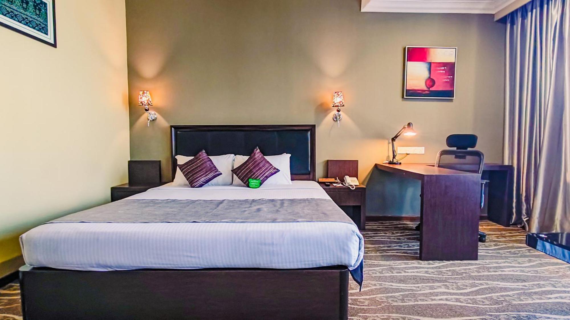 New York Hotel Johor Bahru Exterior photo