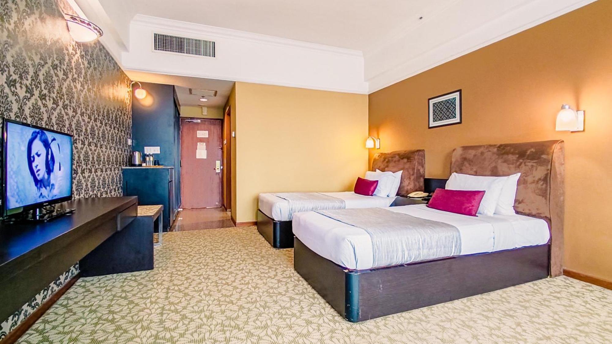 New York Hotel Johor Bahru Exterior photo