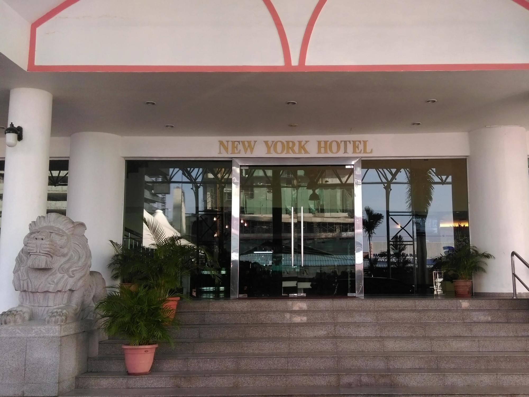 New York Hotel Johor Bahru Exterior photo