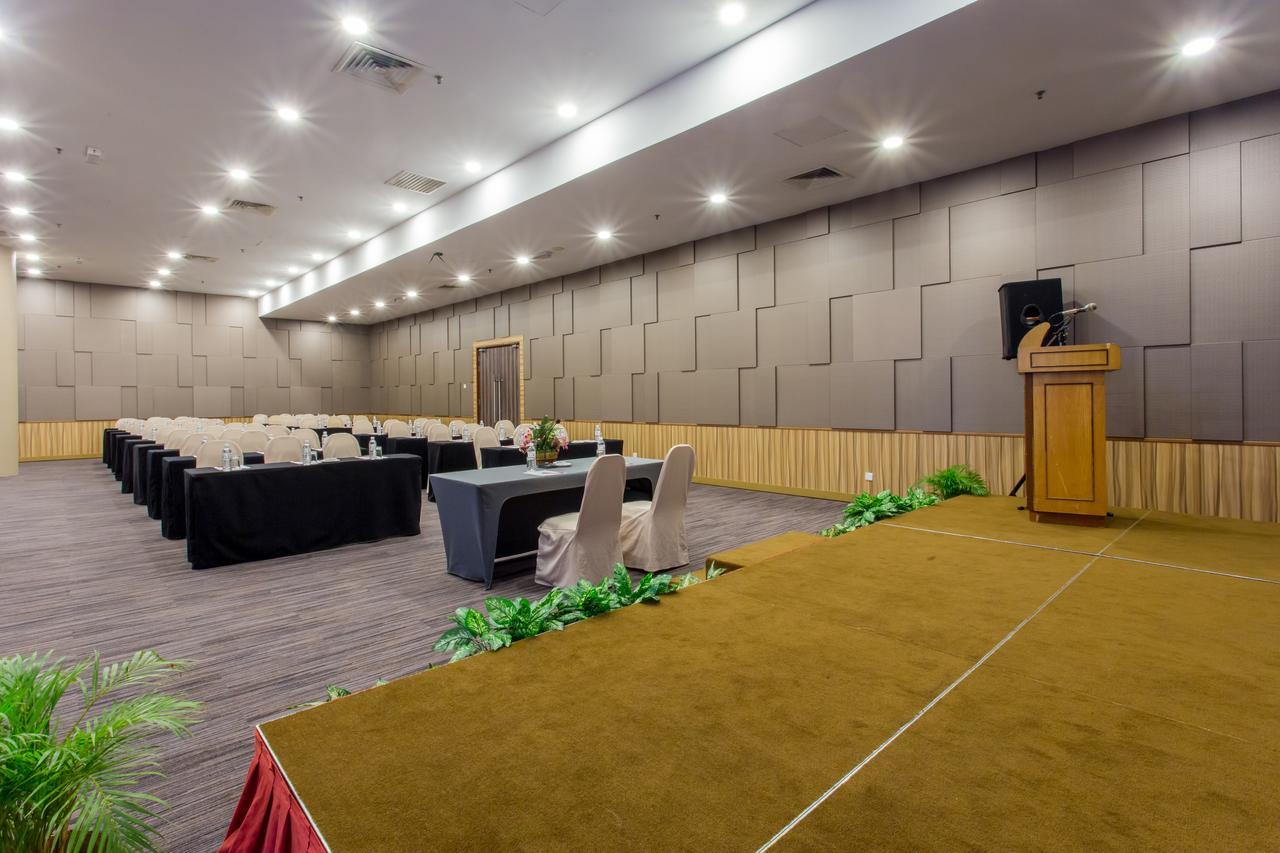 New York Hotel Johor Bahru Exterior photo