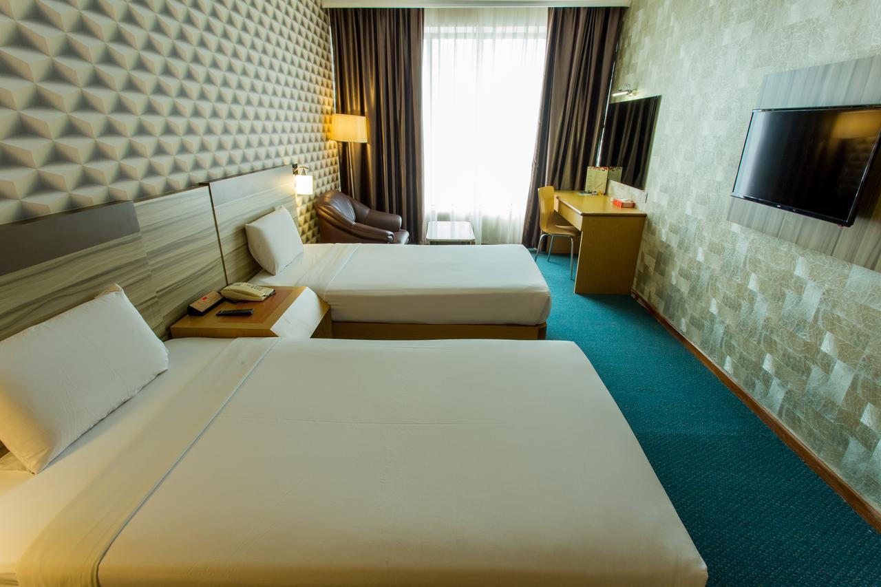 New York Hotel Johor Bahru Exterior photo
