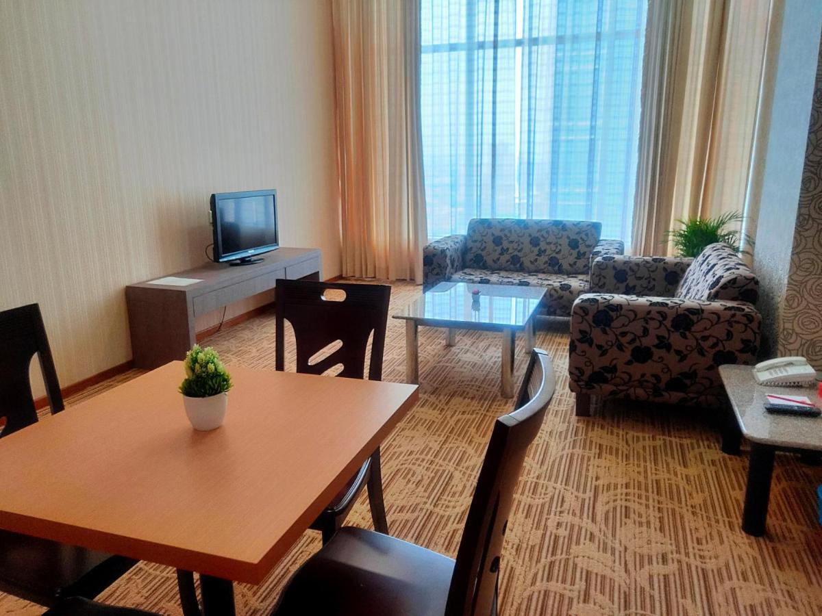 New York Hotel Johor Bahru Exterior photo